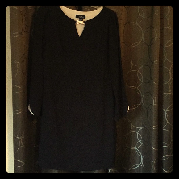 Cocktail dress - Picture 1 of 4